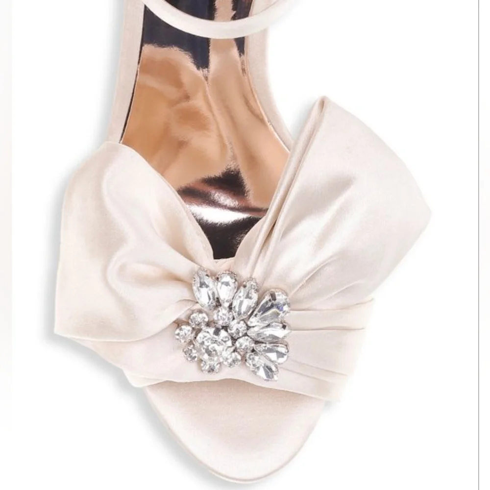 Badgley Mischka Samantha Embellished Satin Sandals $215 5.5 - Picture 12 of 13